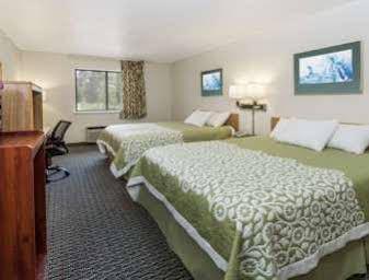 Days Inn By Wyndham Stoughton Wi. Eksteriør bilde