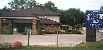 Days Inn By Wyndham Stoughton Wi. Eksteriør bilde