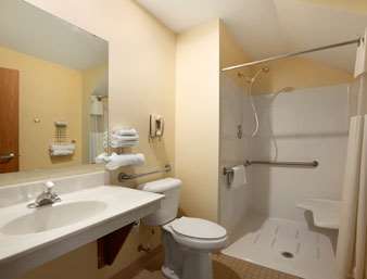 Days Inn By Wyndham Stoughton Wi. Rom bilde