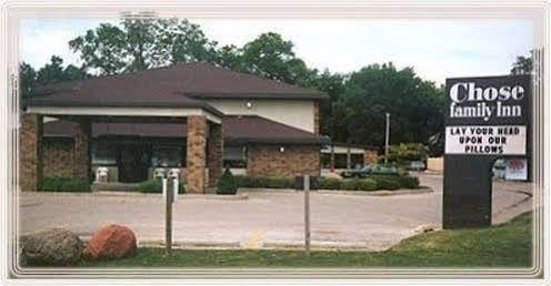 Days Inn By Wyndham Stoughton Wi. Eksteriør bilde